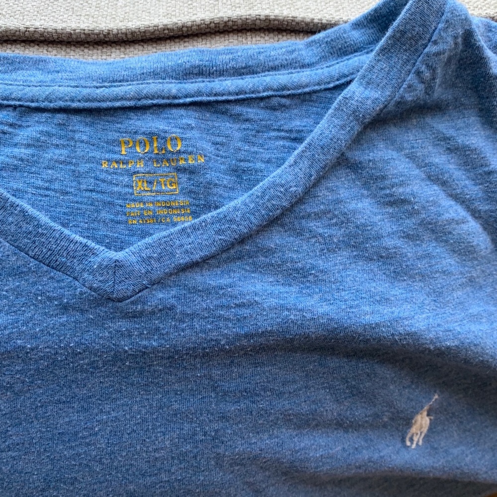 Men’s Polo Ralph Lauren t-shirt. Never worn